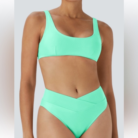 Halara Mint Green Bikini Set High Cut L/XL NWT - Picture 1 of 10